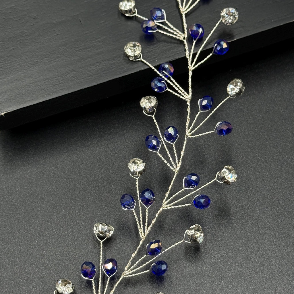 Blauer Kristall Braut Haarschmuck, Handgemachter flexibler Haarkranz mit Silberdraht, Blue Crystal Bridal Hair Vine, Wedding Hair Accessory - AVYRAA BRIDAL