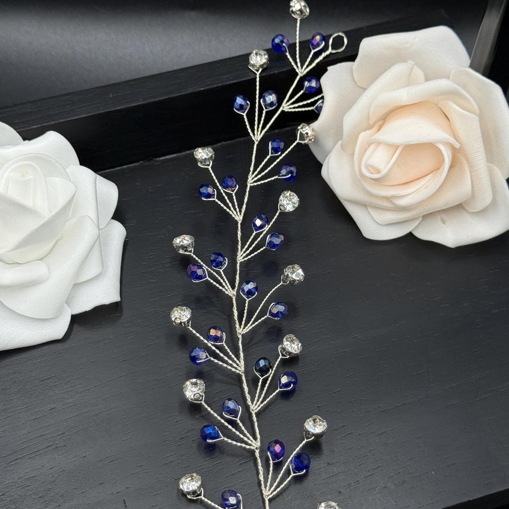 Blauer Kristall Braut Haarschmuck, Handgemachter flexibler Haarkranz mit Silberdraht, Blue Crystal Bridal Hair Vine, Wedding Hair Accessory - AVYRAA BRIDAL