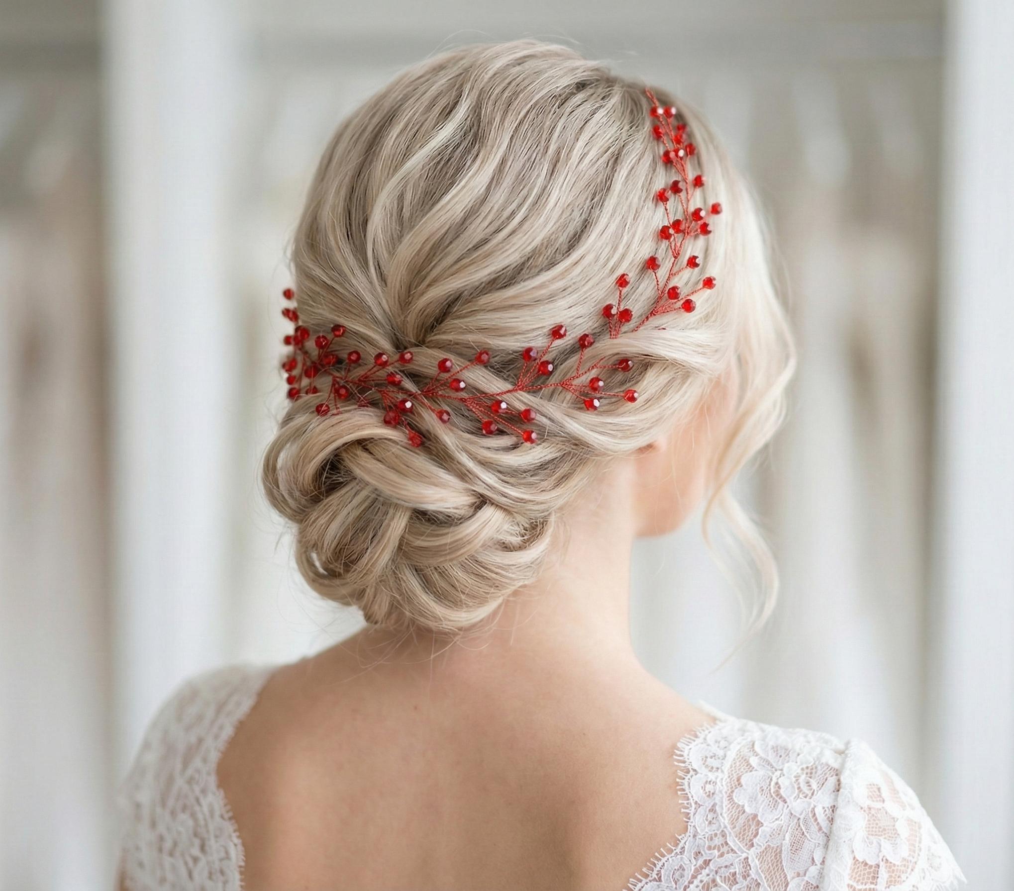 Bordeaux Kristall Haarrebe mit rotem Draht | Eleganter Brautschmuck, Hochzeits - Haaraccessoire, Weinrot Kristalle, flexibel - AVYRAA BRIDAL