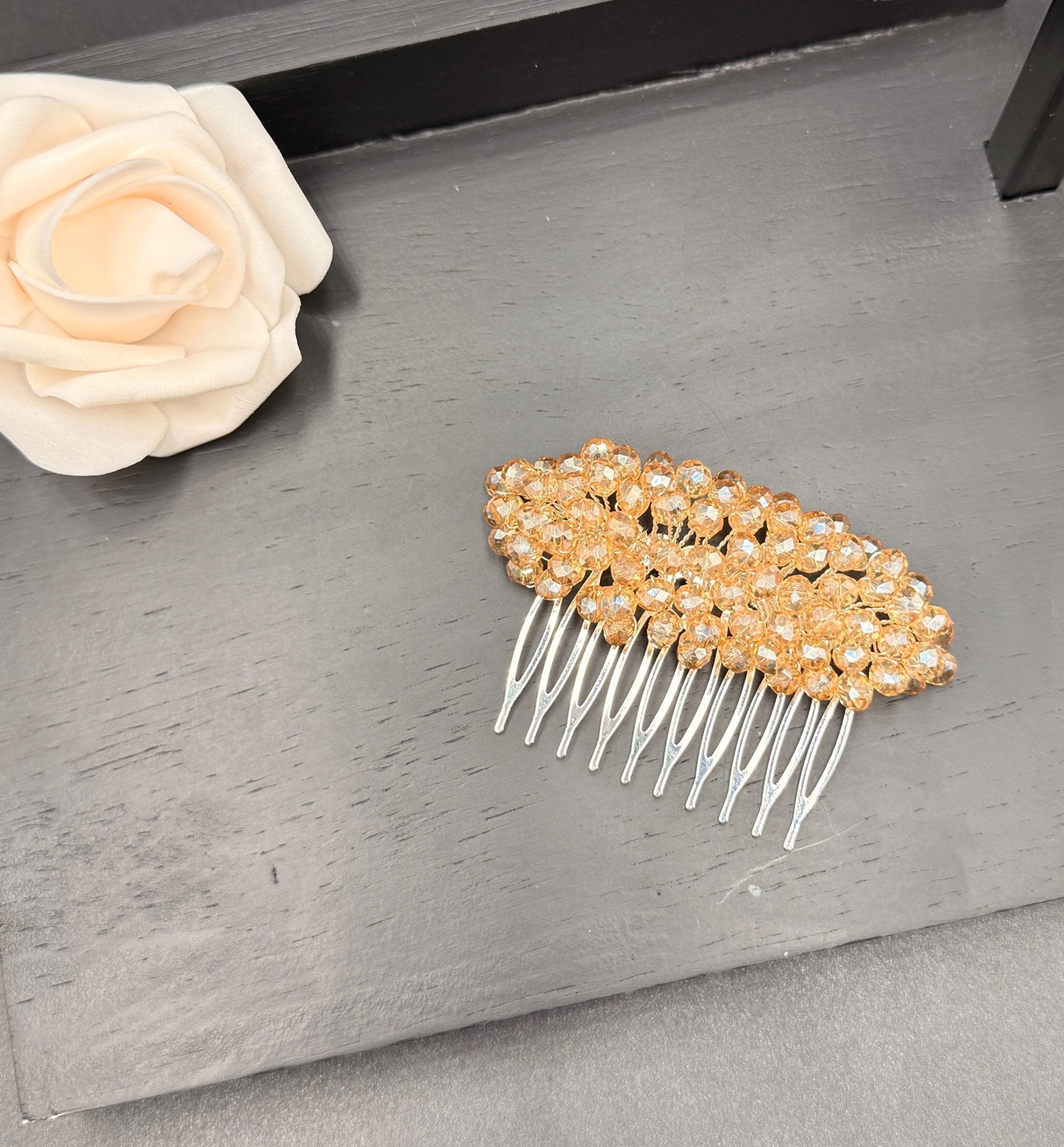 Braut Haarkamm Hellgold Kristall Goldfarben Haarschmuck - AVYRAA BRIDAL
