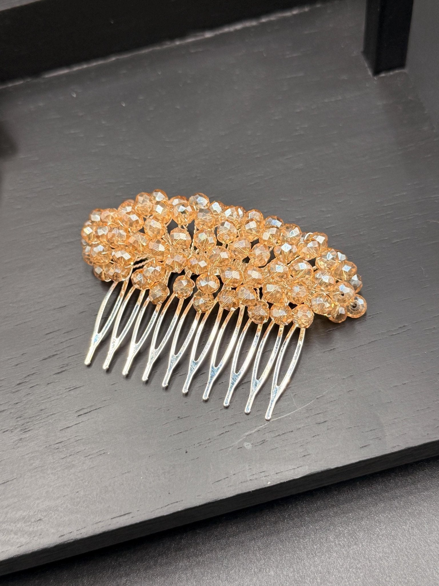Braut Haarkamm Hellgold Kristall Goldfarben Haarschmuck - AVYRAA BRIDAL