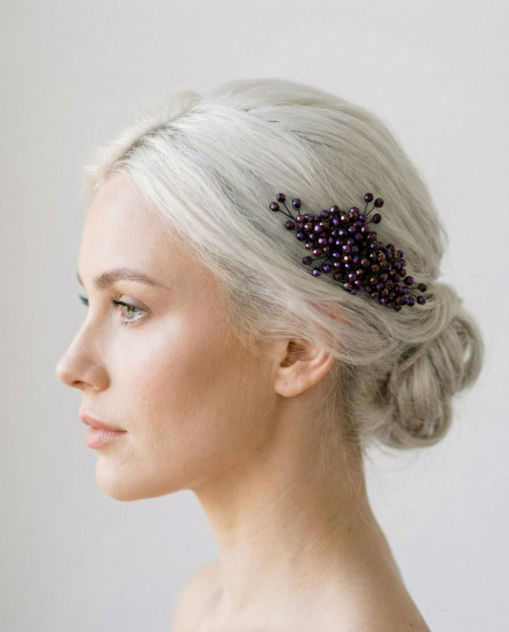 Braut Haarkamm in schimmerndem Violett - Bronze aus facettierten Kristallen handgefertigt ca. 10 cm - AVYRAA BRIDAL