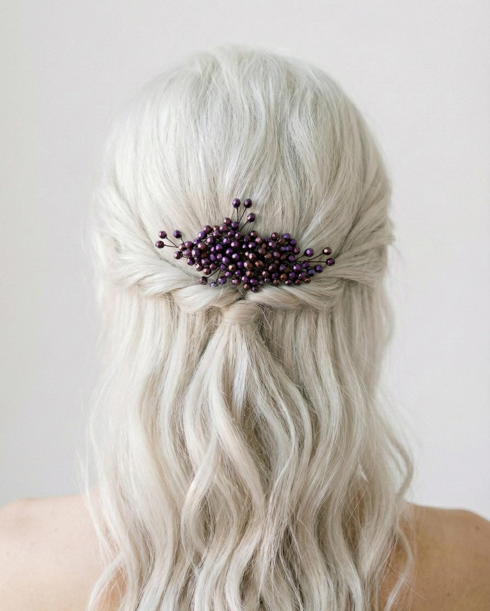 Braut Haarkamm in schimmerndem Violett - Bronze aus facettierten Kristallen handgefertigt ca. 10 cm - AVYRAA BRIDAL
