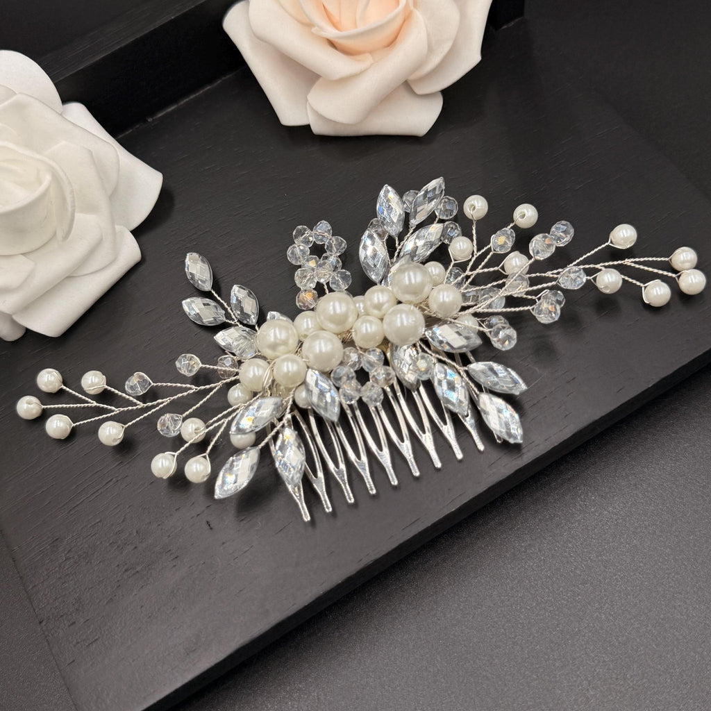 Braut Haarkamm mit Kristallen und Perlen 16 cm - AVYRAA BRIDAL