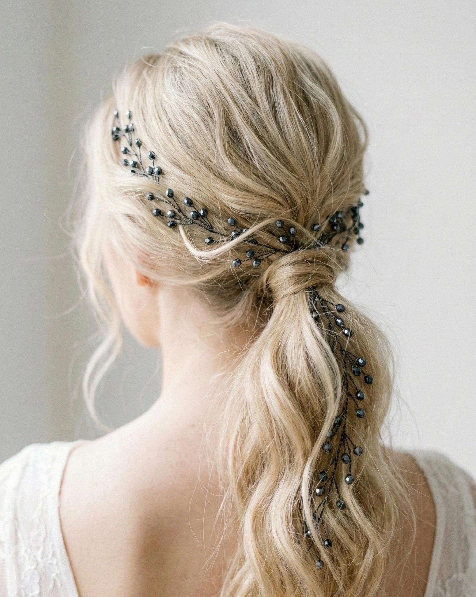 Braut Hair Vine Dunkelblau Kristall Schwarzdraht Haarschmuck - AVYRAA BRIDAL
