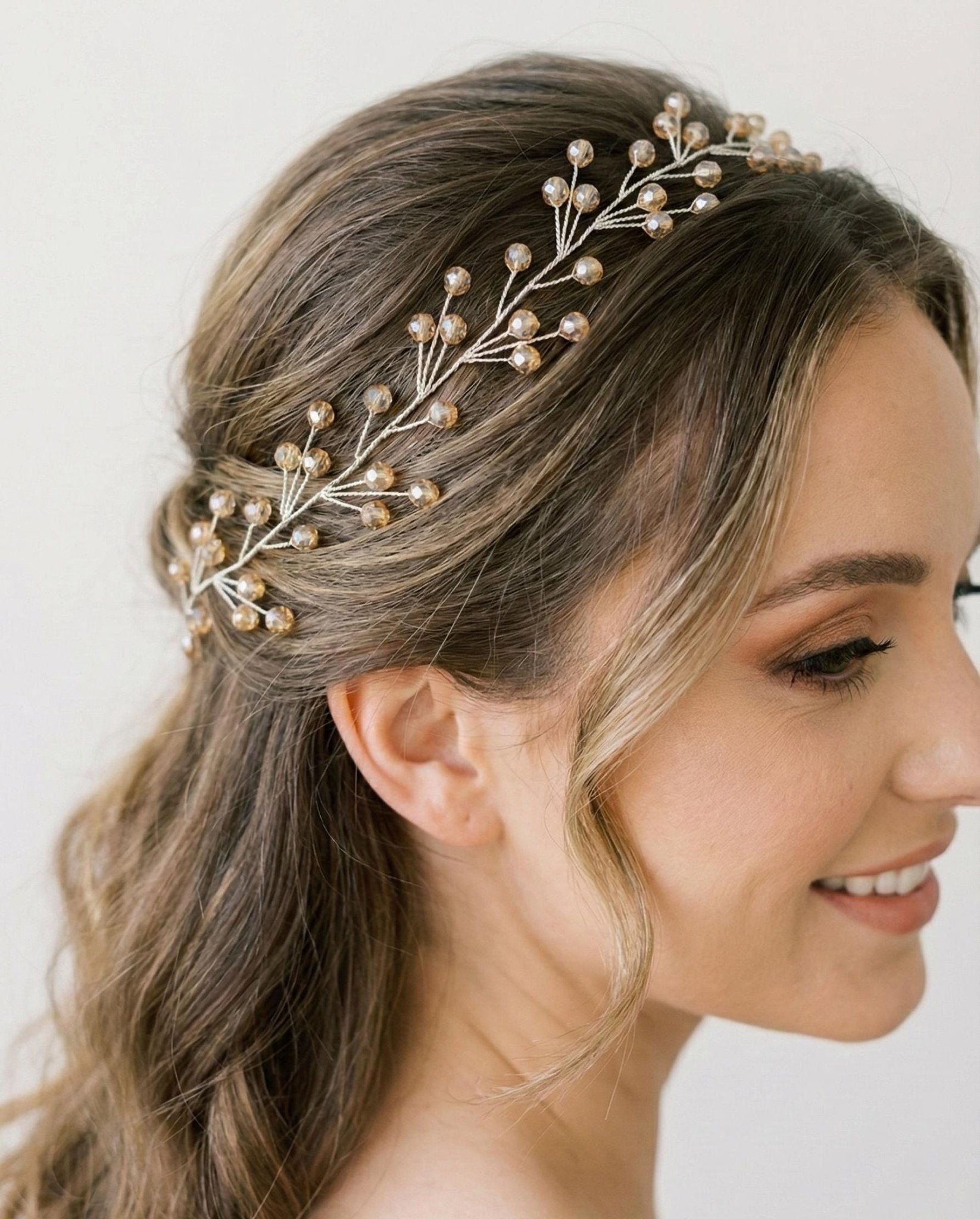 Braut Hair Vine Gold Kristall Glasperlen Flexibel Haarschmuck - AVYRAA BRIDAL
