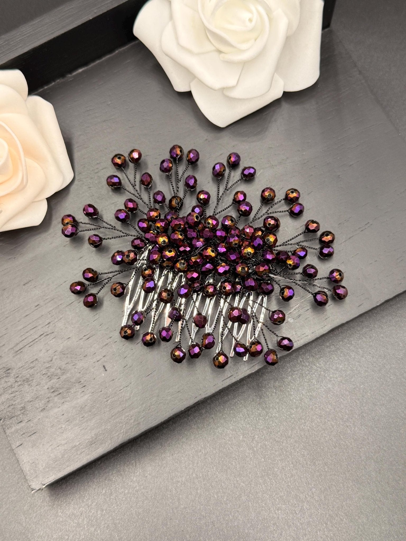 Dekorativer Kristall Haarkamm für elegante Hochzeitsfrisuren - AVYRAA BRIDAL