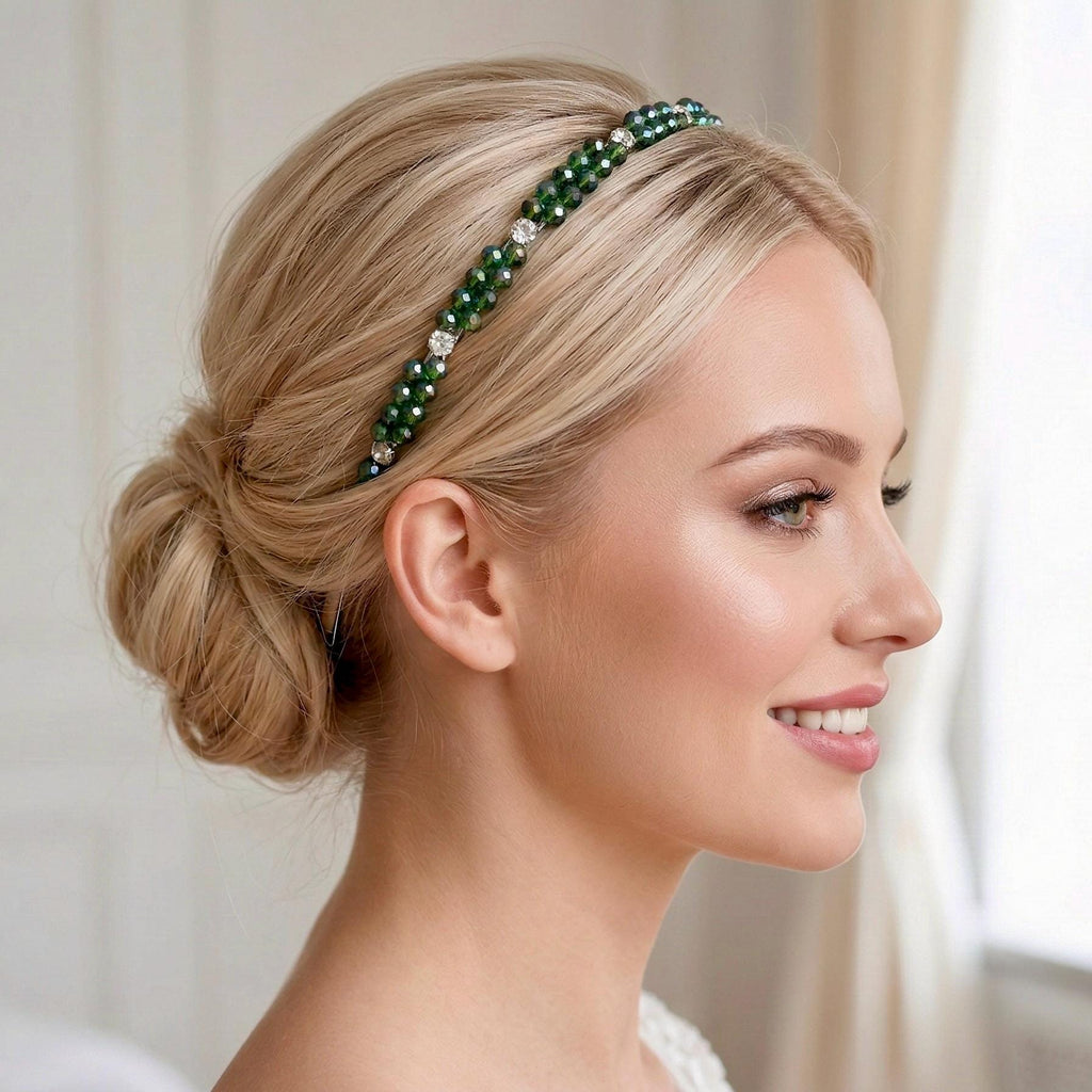Dunkelgrünes Kristall - Haarband, elegantes Kronen - Tiara mit tiefgrünen Kristallen, handgefertigt, Braut Haarschmuck, Hochzeit - AVYRAA BRIDAL