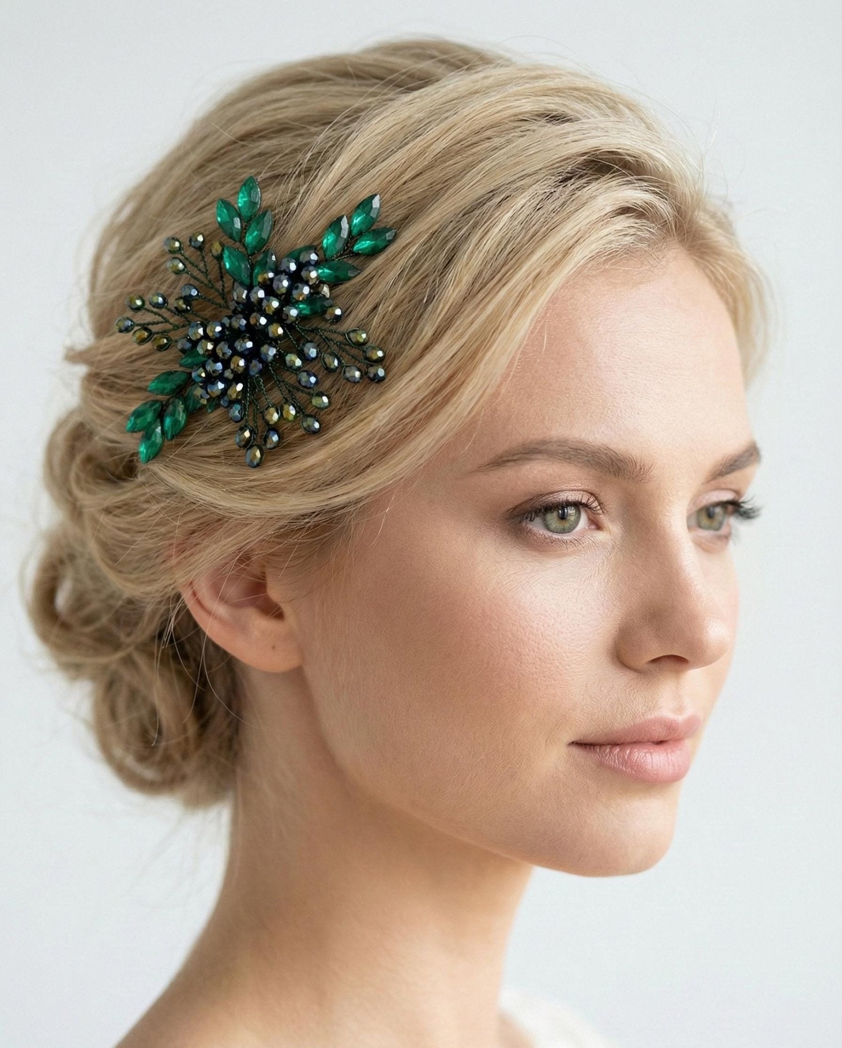 Elegant Bridal Hair Comb with Crystals, Handcrafted Wedding Hair Jewelry, Timeless Hair Accessory for Brides - AVYRAA BRIDAL