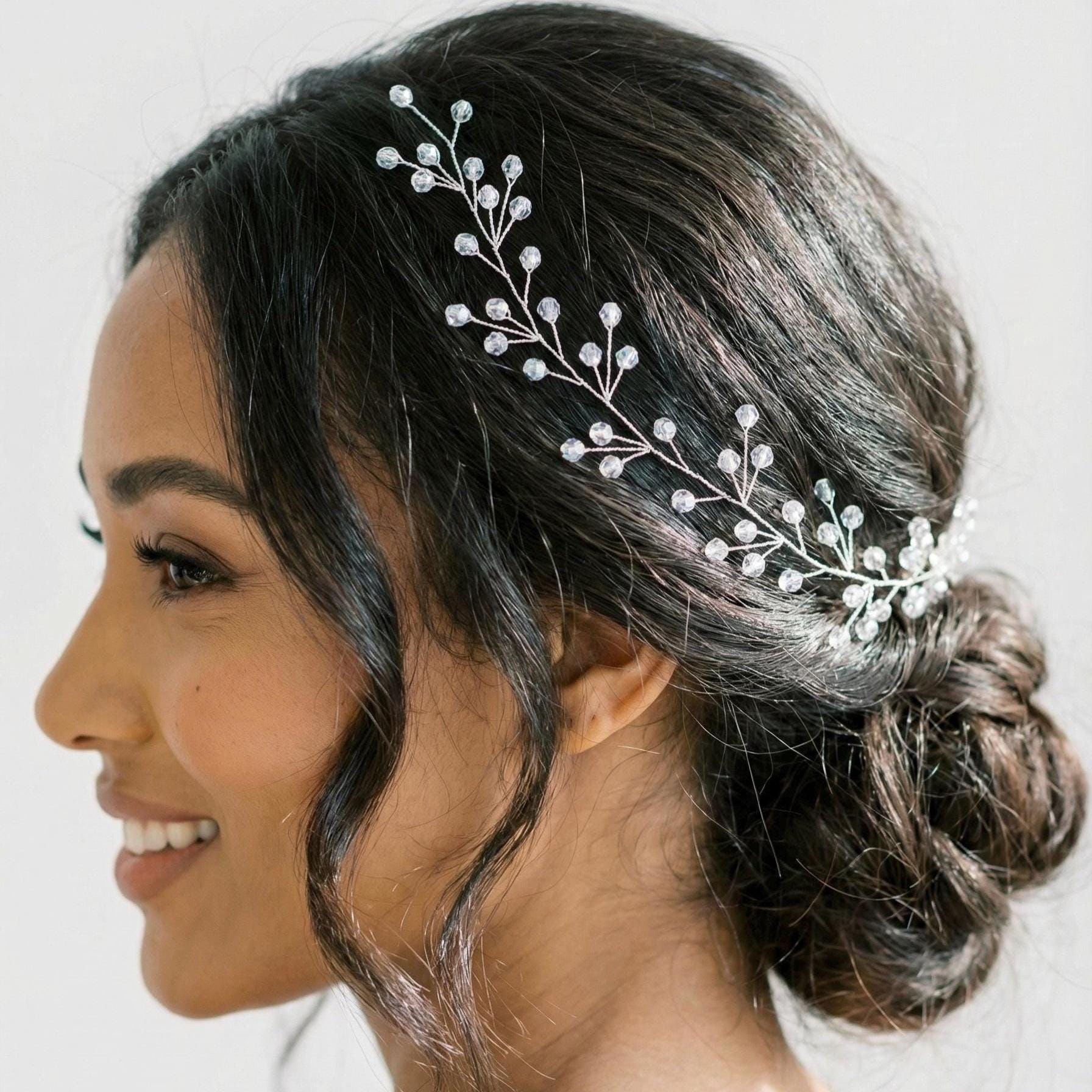 Facettierte Kristall Haarranke in Gold oder Silber - AVYRAA BRIDAL