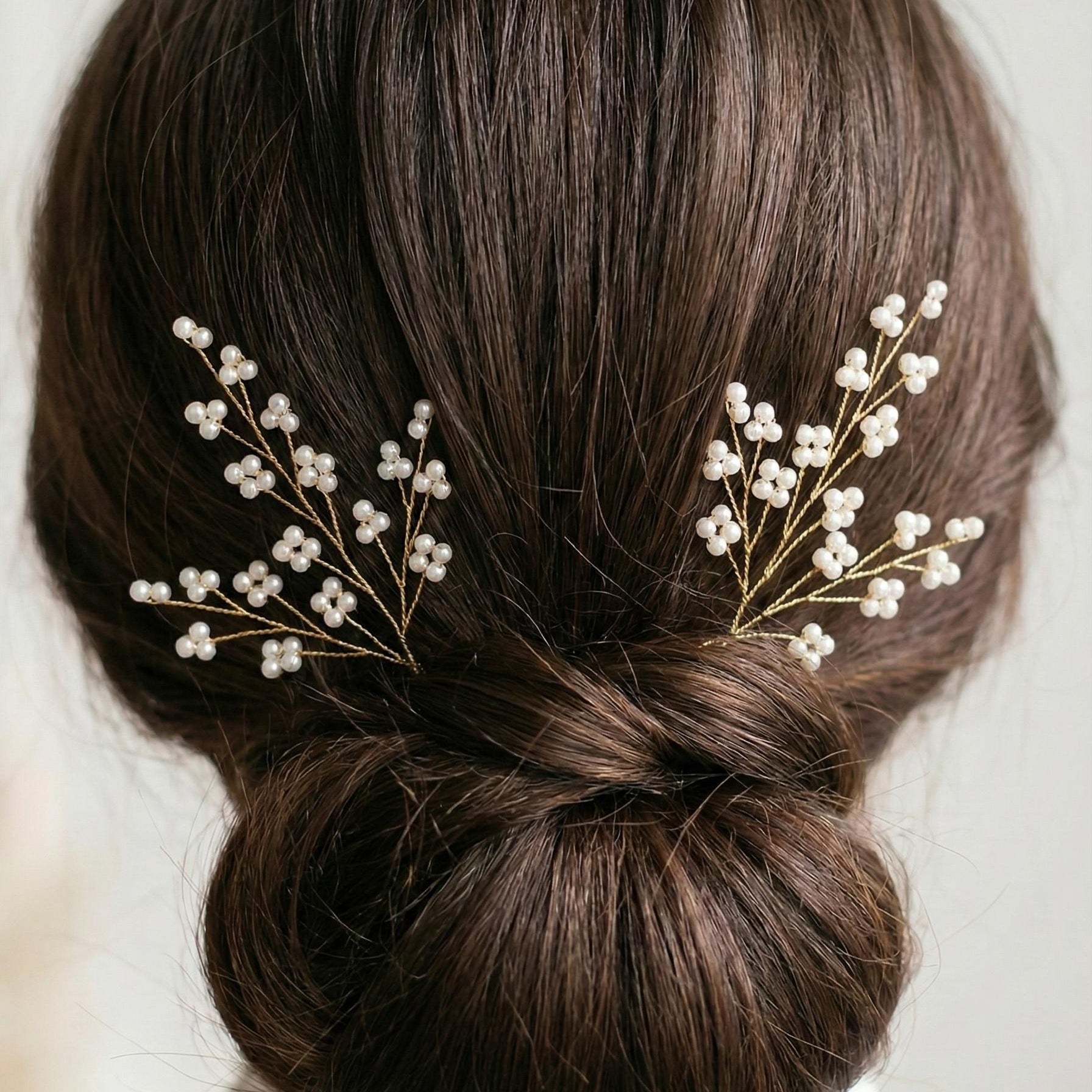 Goldene Perlen Haarnadeln mit Blütenzweigen - AVYRAA BRIDAL