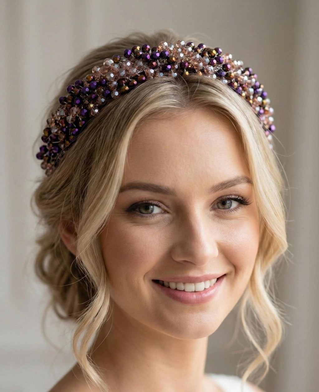Handgefertigte Braut Tiara mit Violetten Kristallen – Eleganter Hochzeit Haarreif - AVYRAA BRIDAL