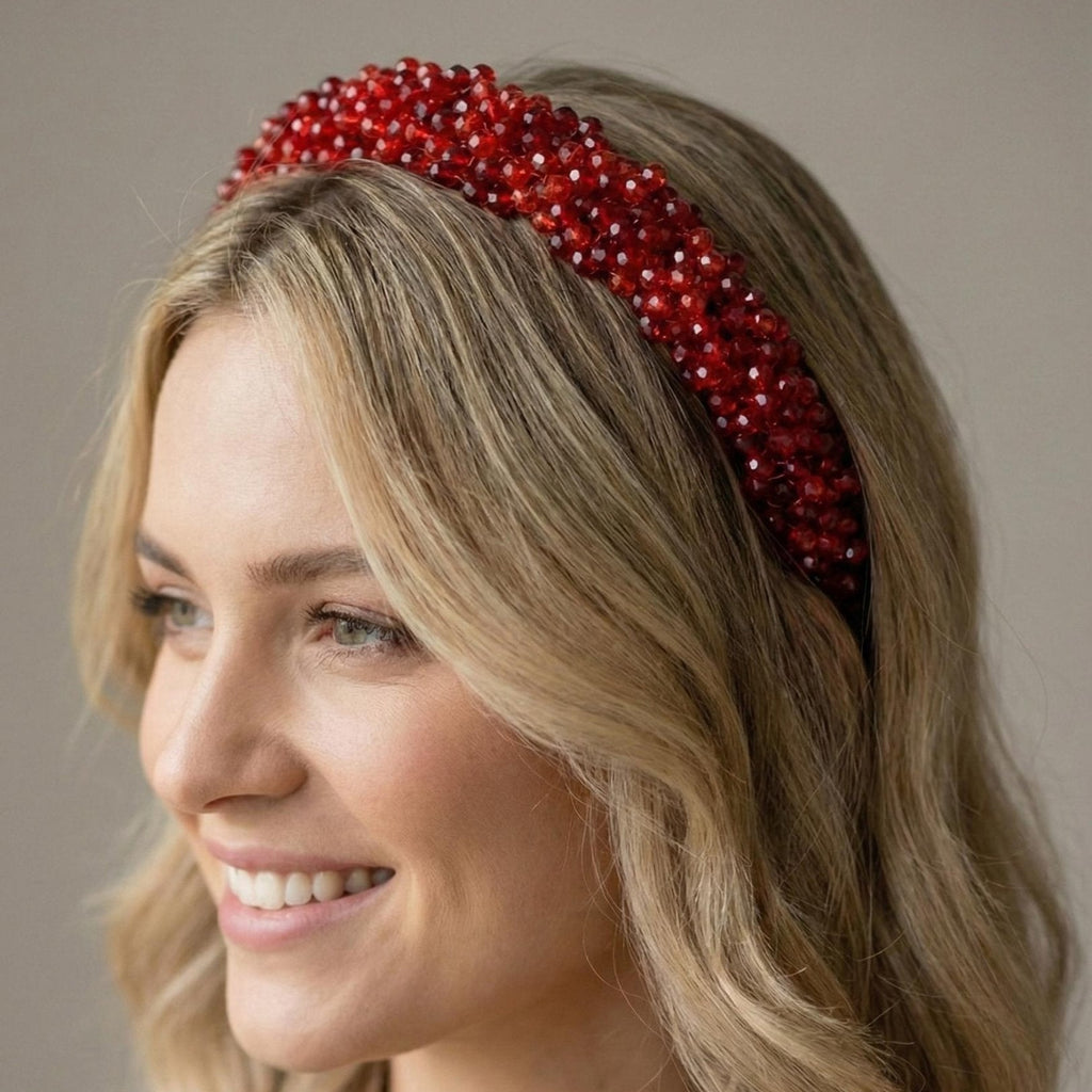 Handgefertigte Brautkrone aus roten Kristallen – luxuriöses Hochzeitsdiadem in Rubinrot & Dunkelrot, elegantes Bridal Headpiece - AVYRAA BRIDAL