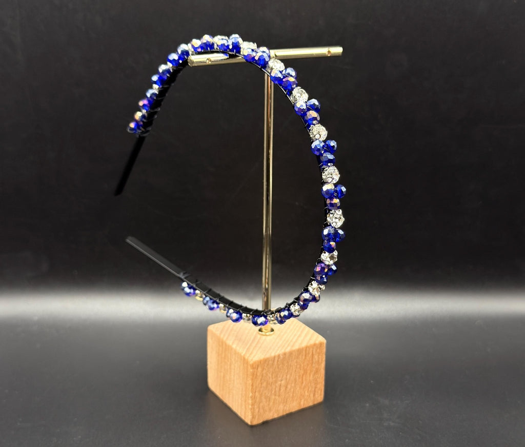 Handgefertigtes Kristall - Haarband in Saphirblau, Edle blaue Kronen - Tiara mit tiefblauen Kristallen,  AVYRAA BRIDAL