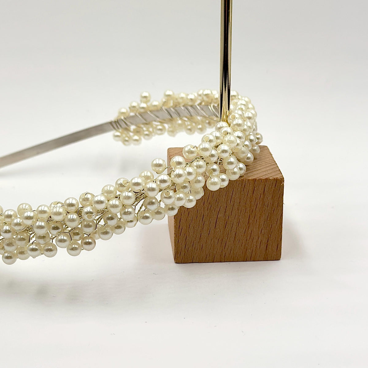 Bridal Headband with 5 mm Pearls | Delicate Handmade Wedding Hairpiece