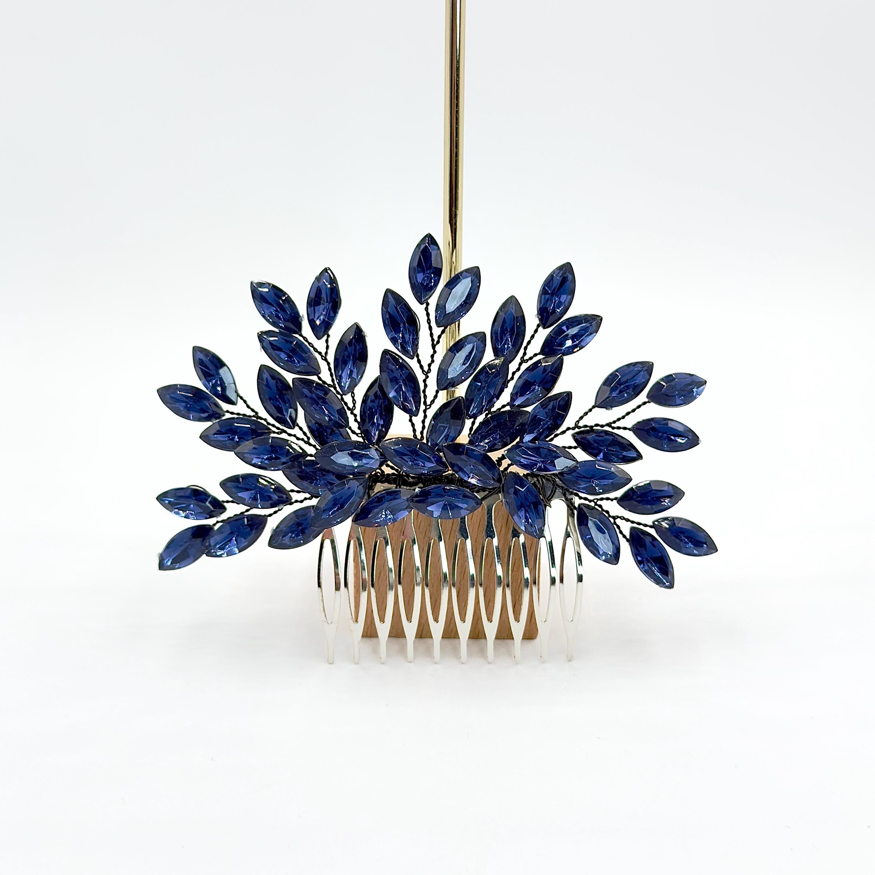 Dunkelblauer Kristall-Haarkamm | Floraler Brautschmuck mit Blättern