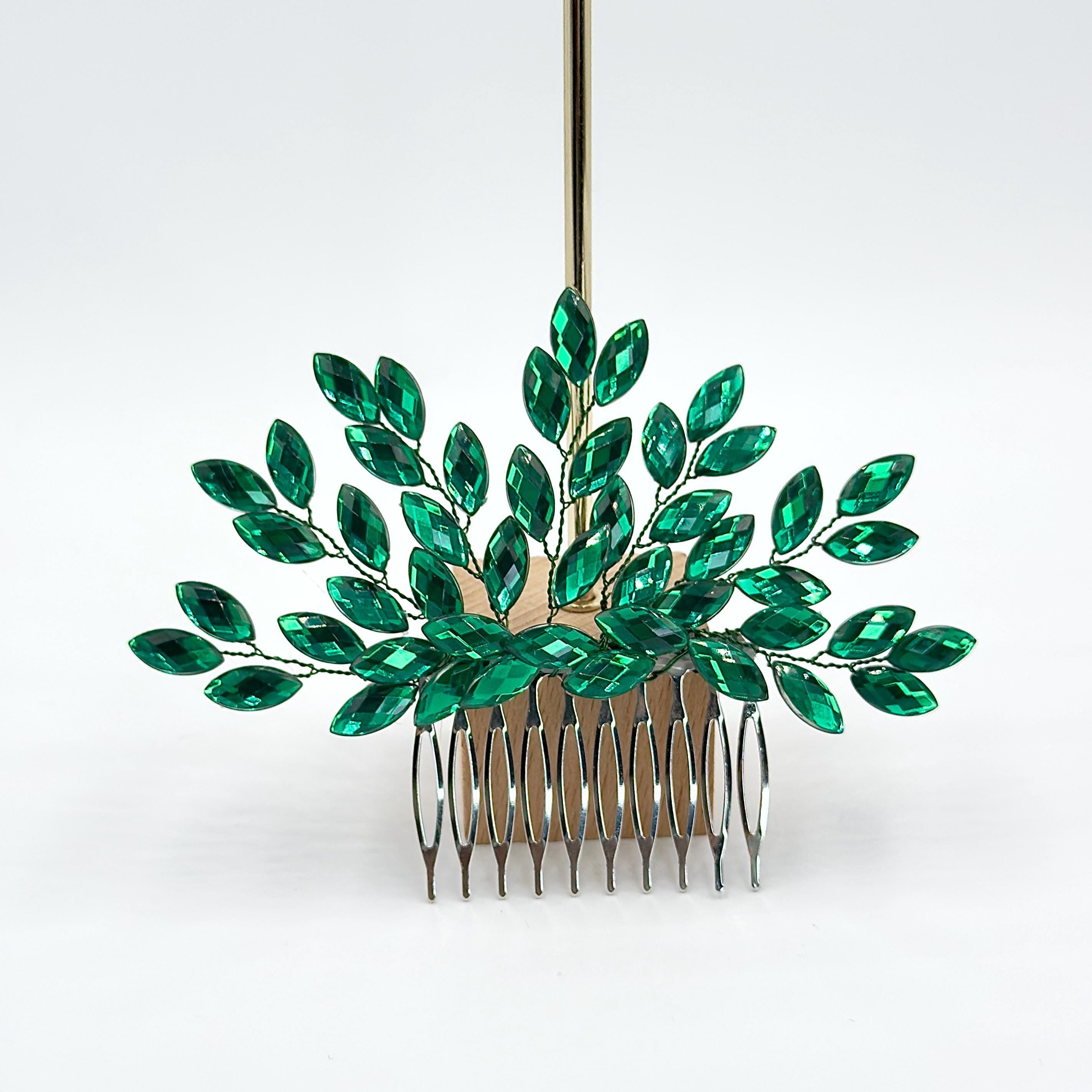 Grüner Braut-Haarkamm mit Blättern | Floraler Hochzeitshaarschmuck in Kristalloptik