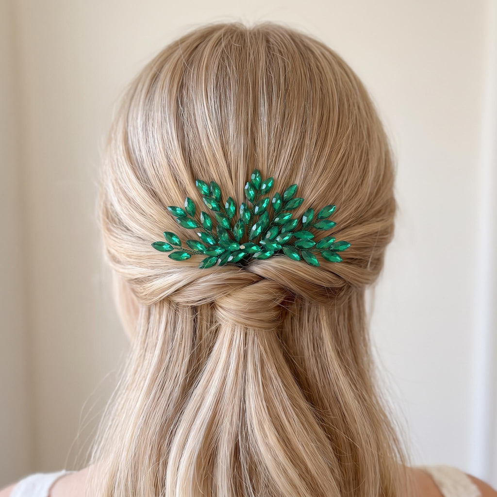 Grüner Braut-Haarkamm mit Blättern | Floraler Hochzeitshaarschmuck in Kristalloptik