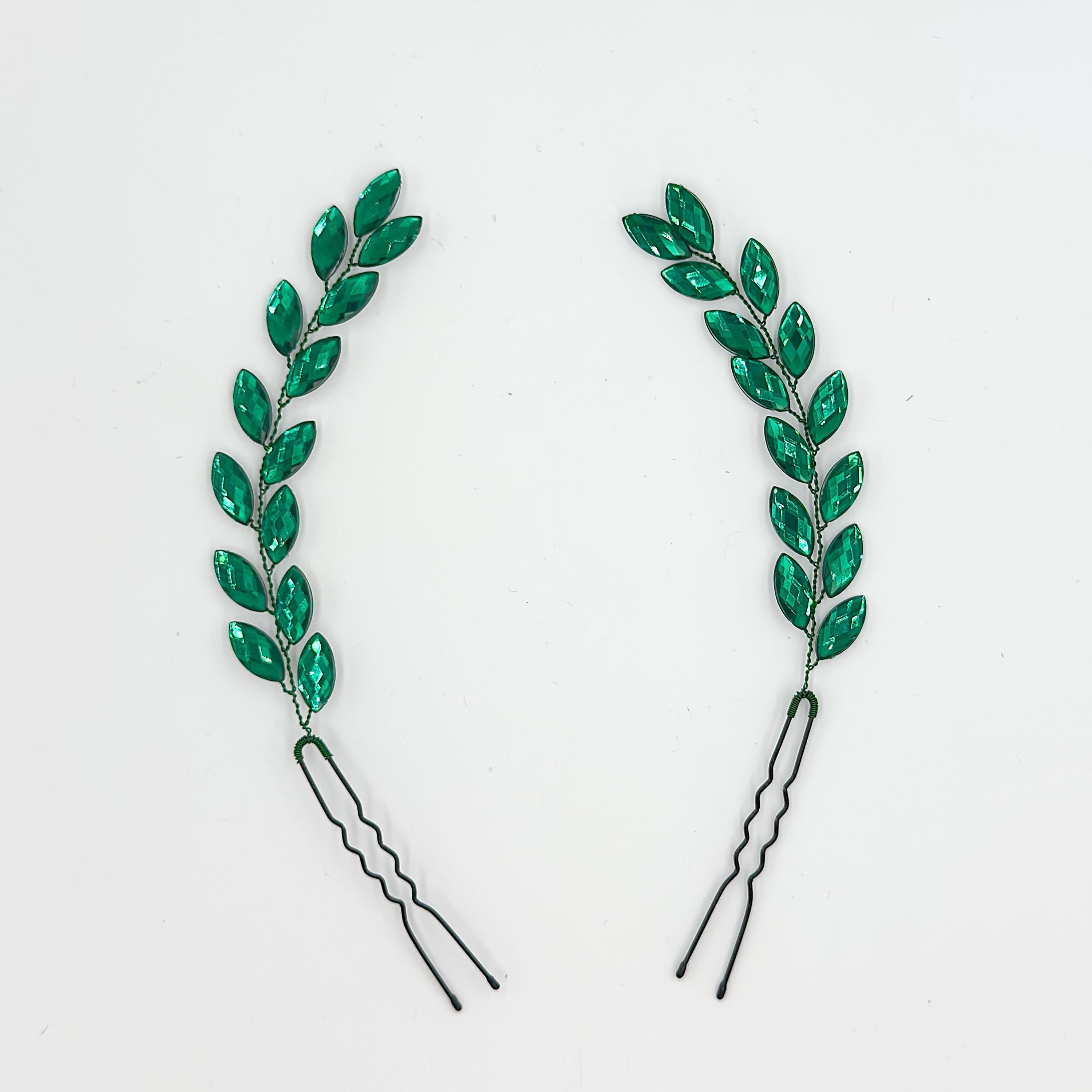 Braut-Haarnadel-Paar mit smaragdgrünen Blätterzweigen | Botanischer Dutt-Schmuck