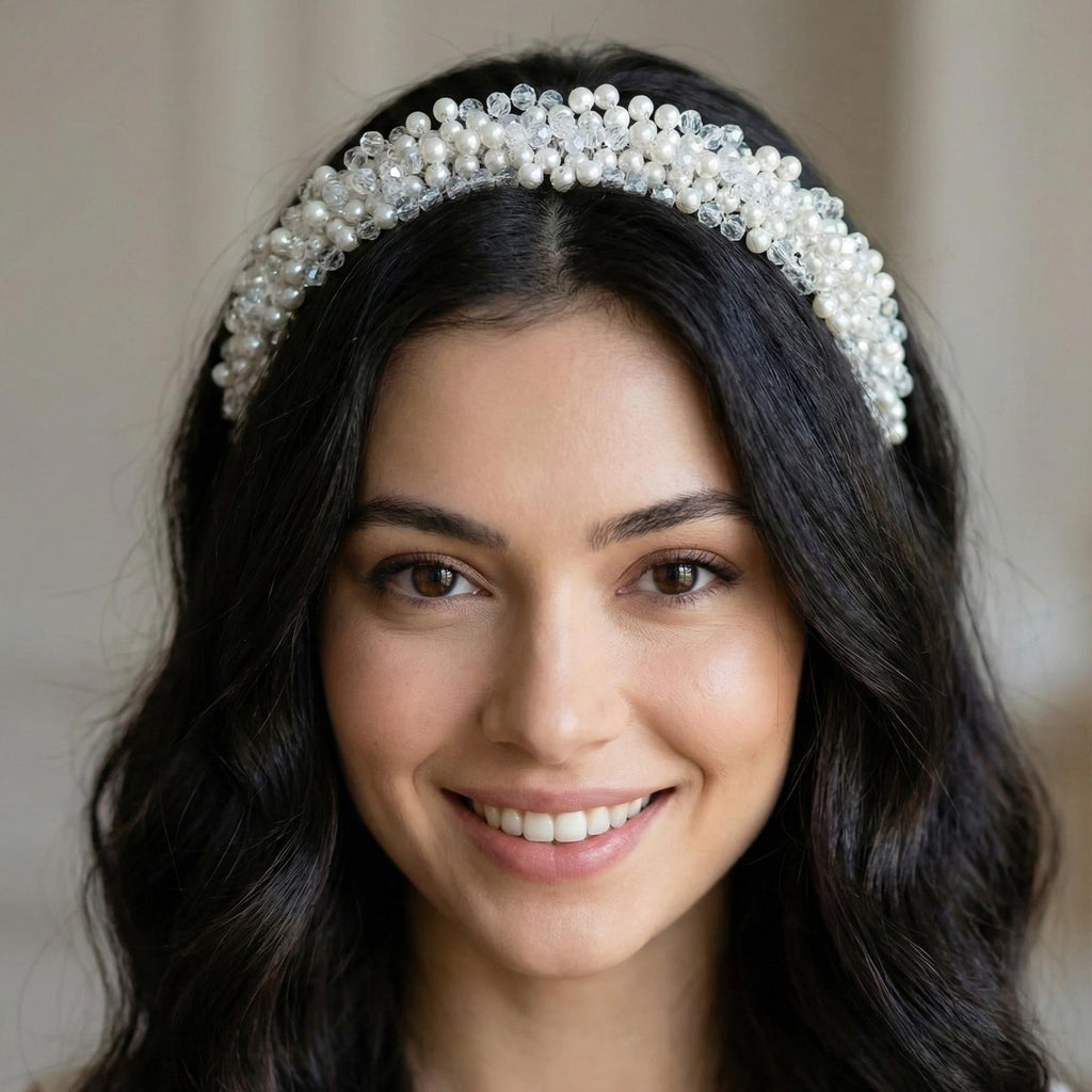Ivory Perlen Tiara mit klaren Kristallen für Bräute - AVYRAA BRIDAL