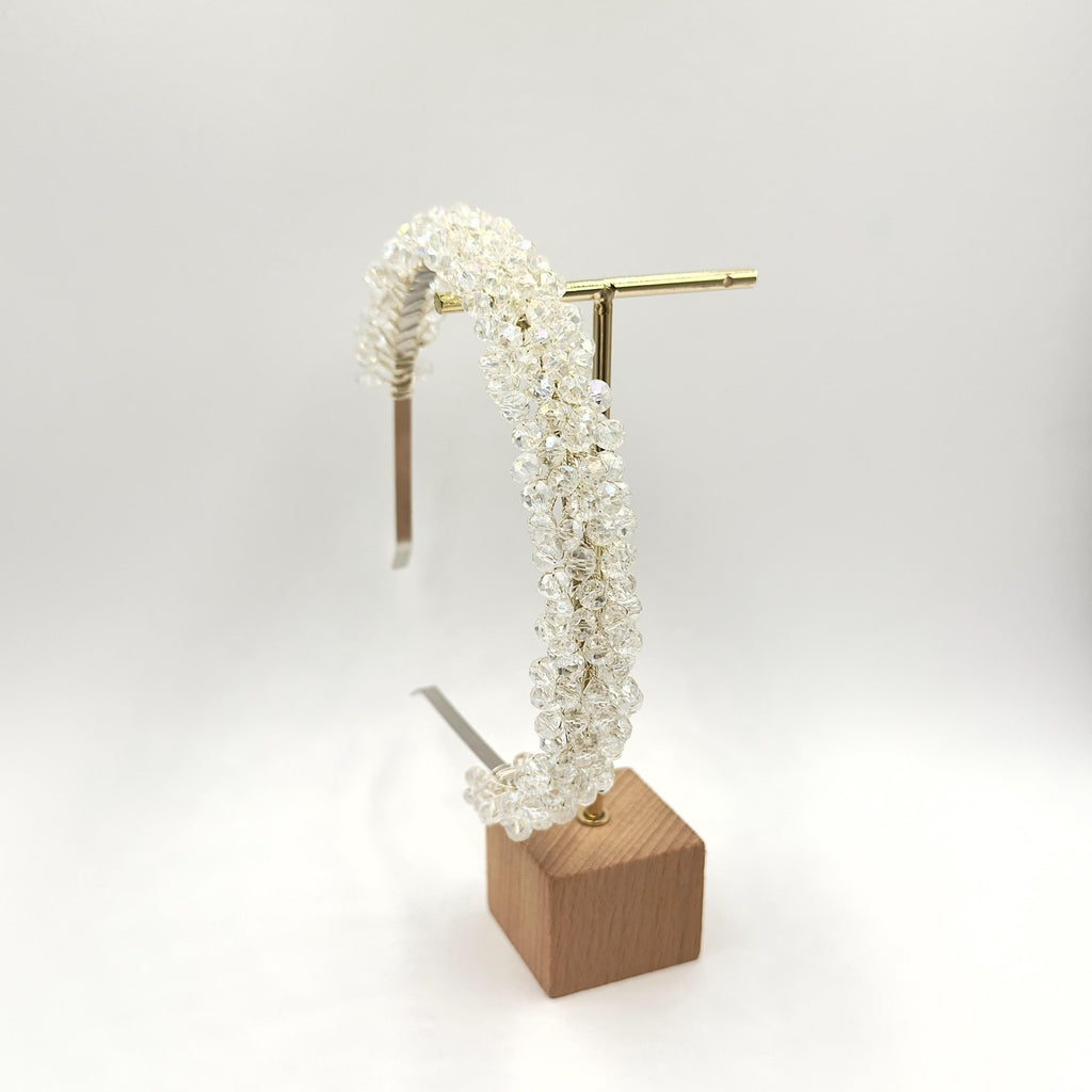 Klare Kristall Tiara mit Strass für Brautfrisuren - AVYRAA BRIDAL