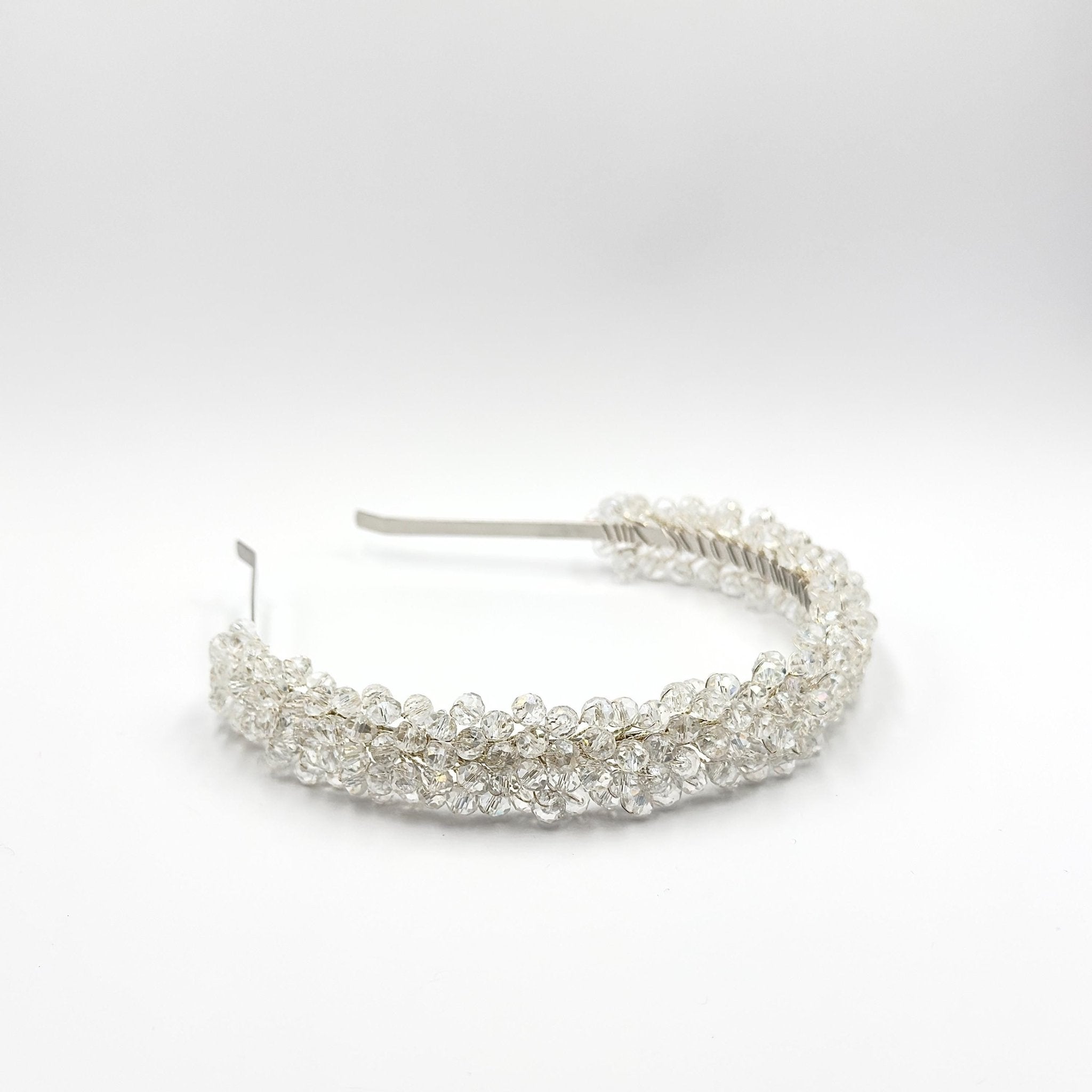 Klare Kristall Tiara mit Strass für Brautfrisuren - AVYRAA BRIDAL