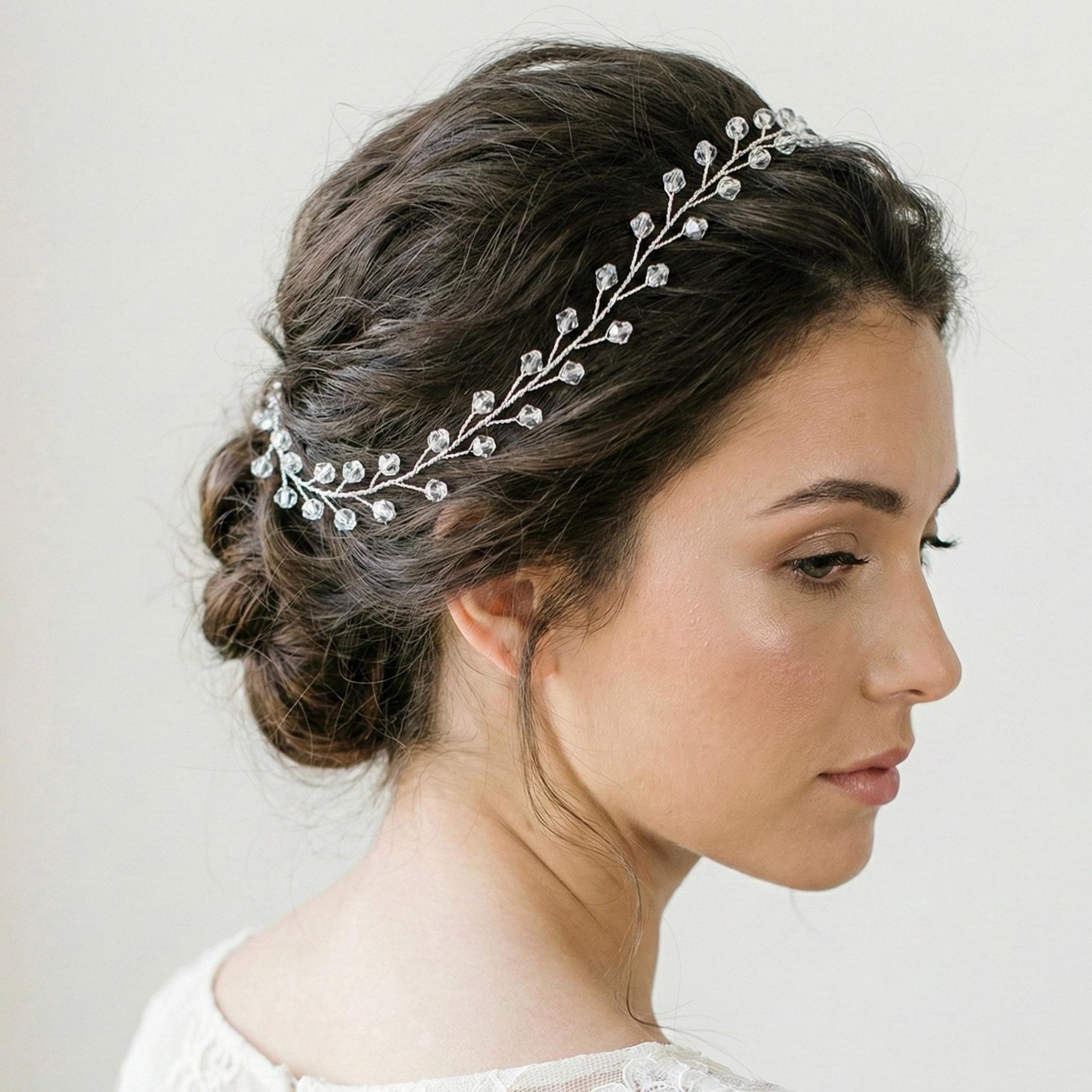 Kristall Haarranke in Gold oder Silber für Brautfrisuren - AVYRAA BRIDAL