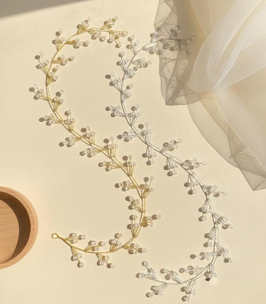 Kristall Hair Vine in Gold oder Silber für Bräute - AVYRAA BRIDAL