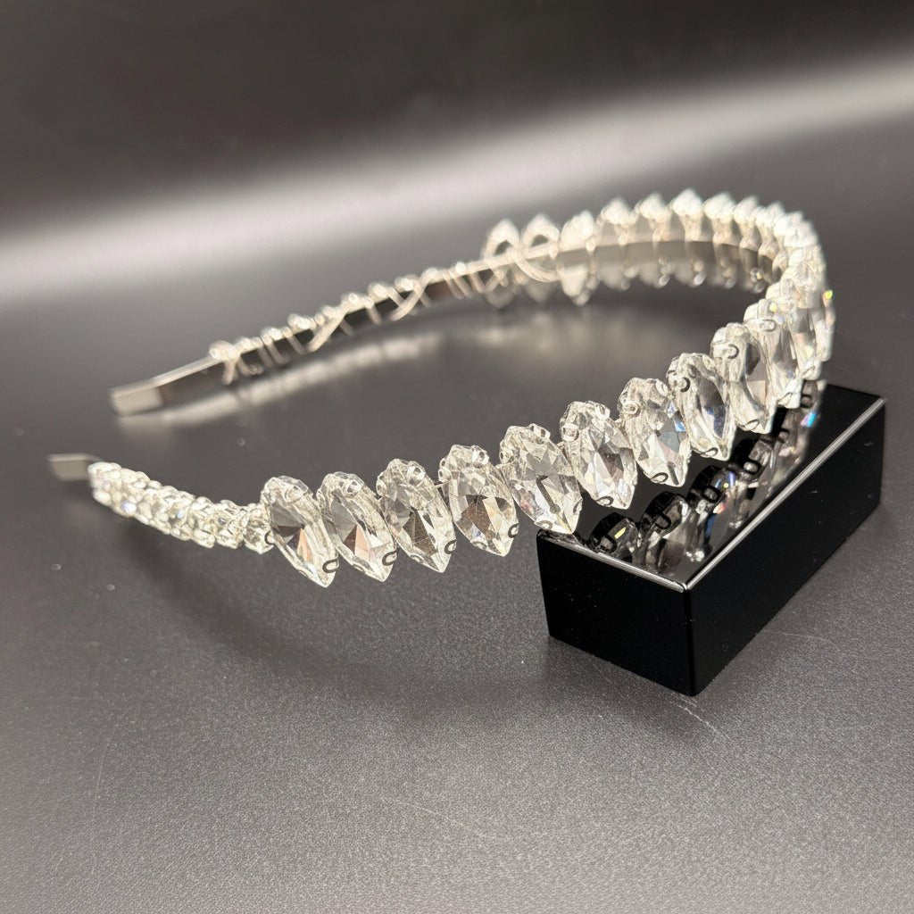 Kristall Stirnband mit Tropfensteinen für Braut und Abendlook - AVYRAA BRIDAL