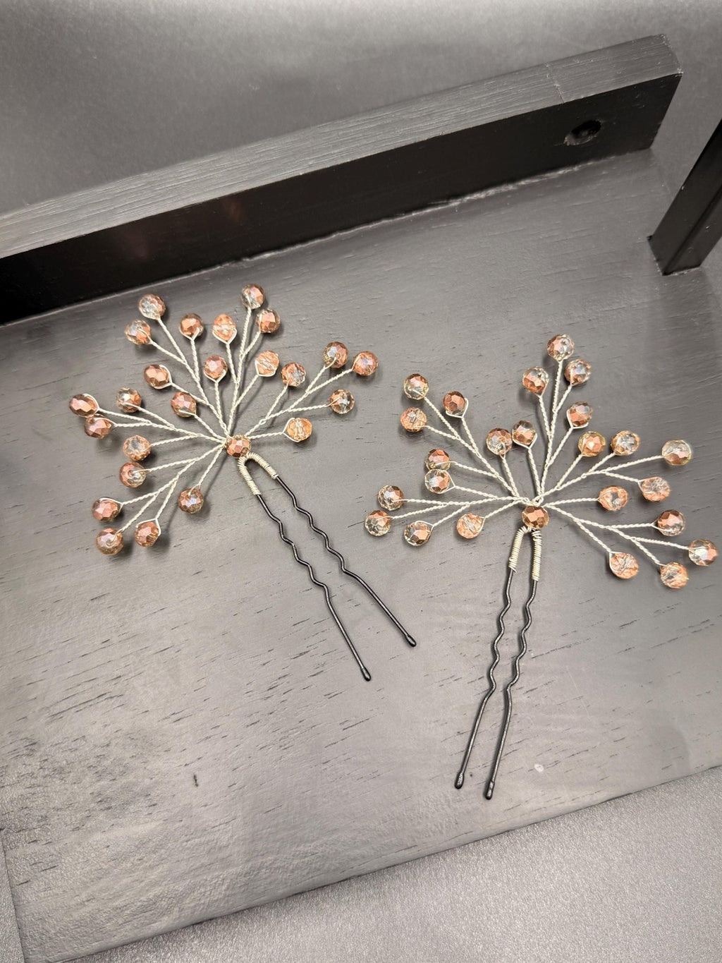 Kupfer - Champagner Kristall Haarnadeln für Brautfrisur, Handgemachter Braut Haarschmuck mit Bicolor Kristallen - AVYRAA BRIDAL