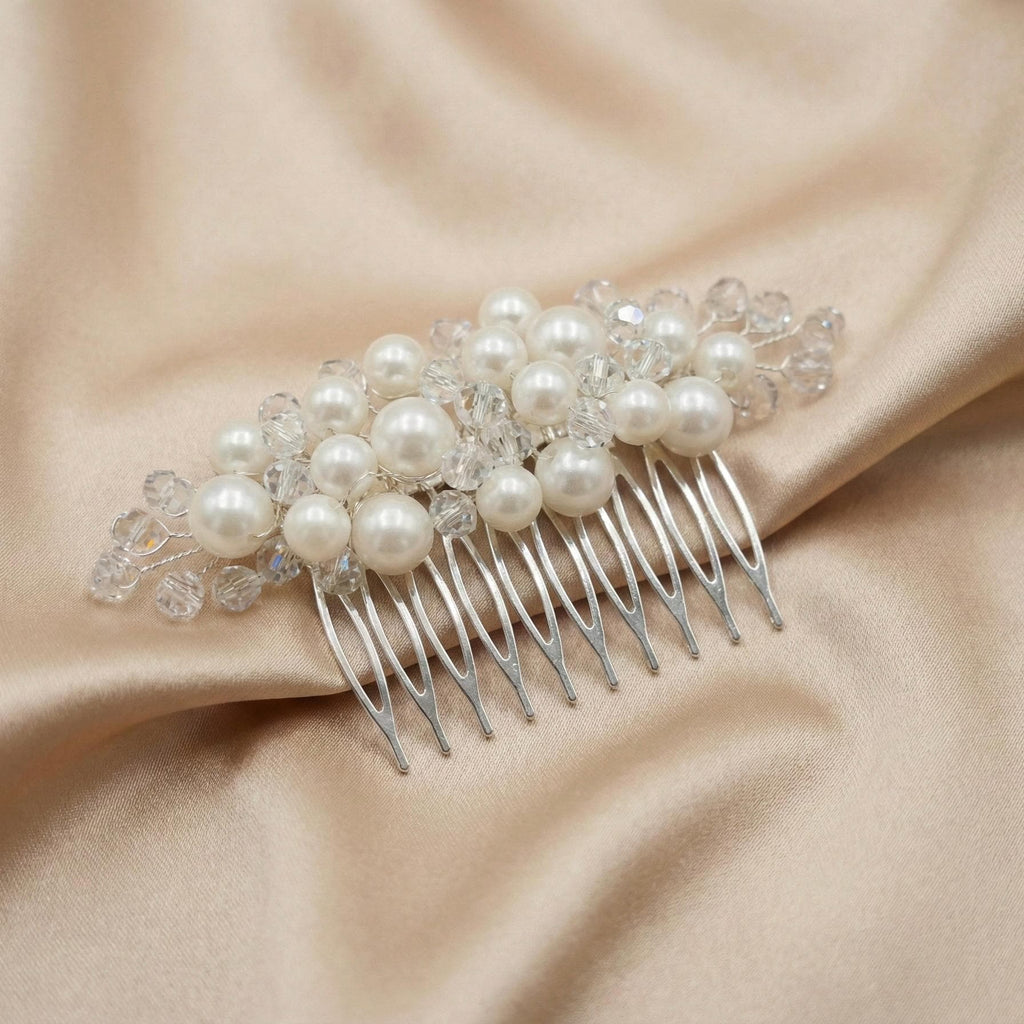 Perlen Braut Haarkamm in Gold oder Silber - AVYRAA BRIDAL