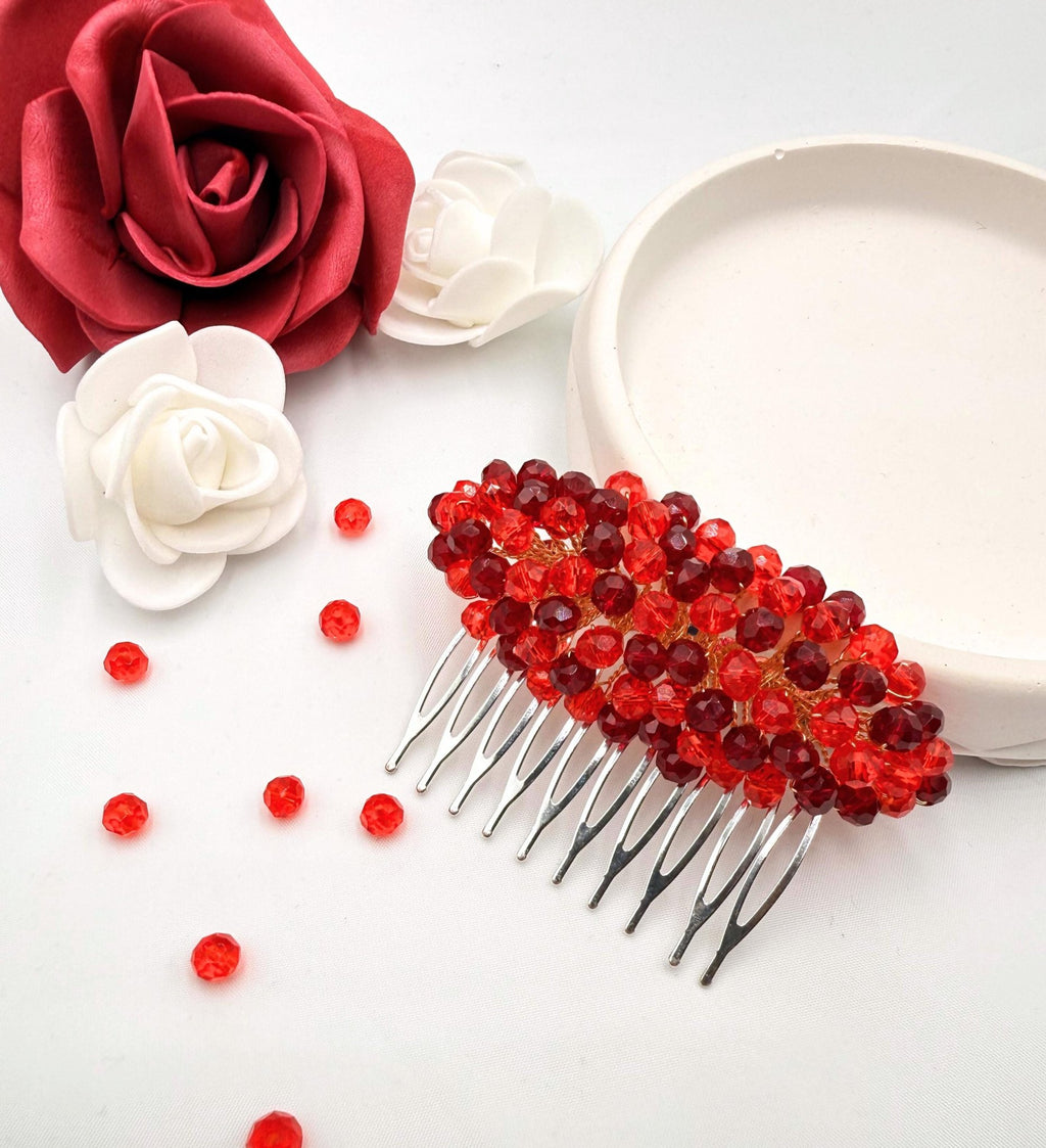 Roter Kristall Haarkamm aus Metall | Braut Haarschmuck Rot | Elegantes Haaraccessoire für Hochzeit - AVYRAA BRIDAL