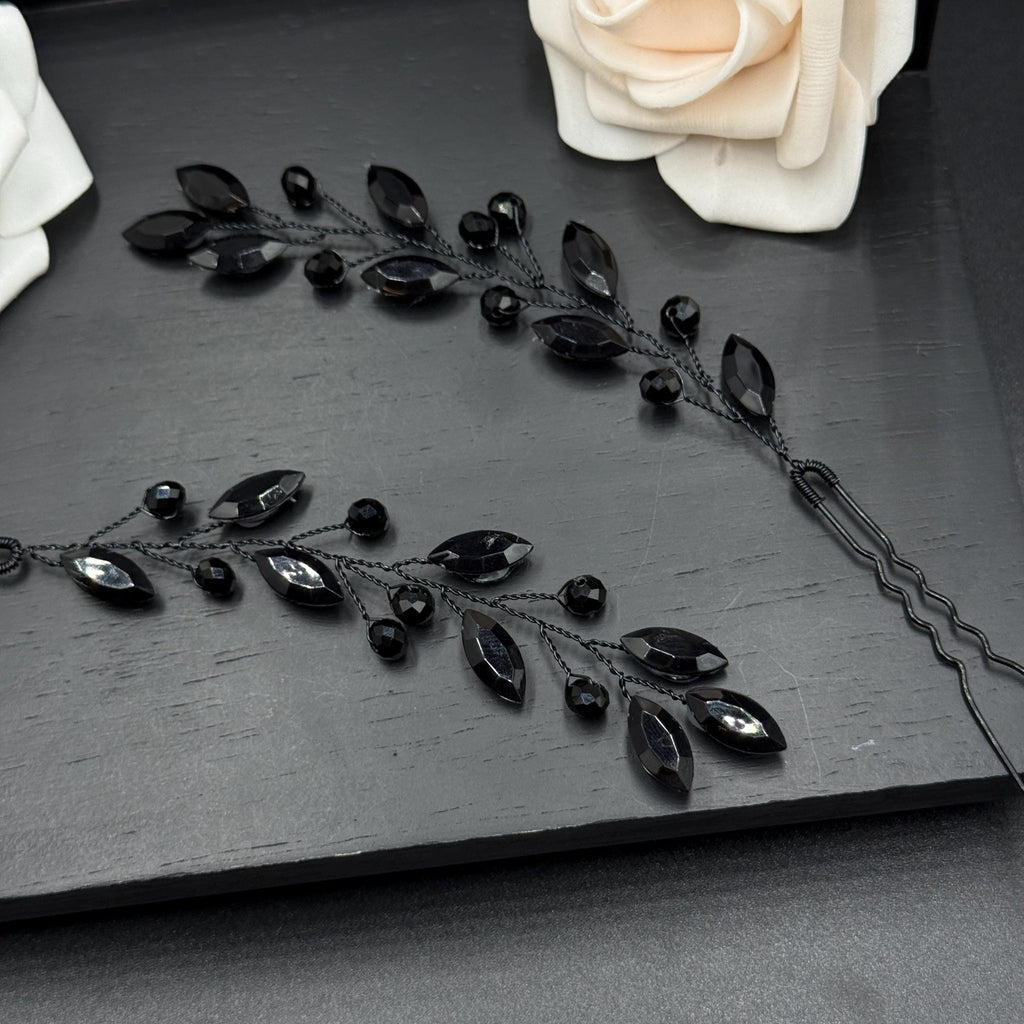 Schwarze Kristall Haarzweige – Handgefertigte flexible Haarnadeln mit Tropfensteinen – Elegantes Haaraccessoire für Hochzeit & Abendfrisur - AVYRAA BRIDAL